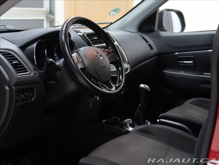 Mitsubishi ASX 1,6 MIVEC NAVIGACE ČR 2016
