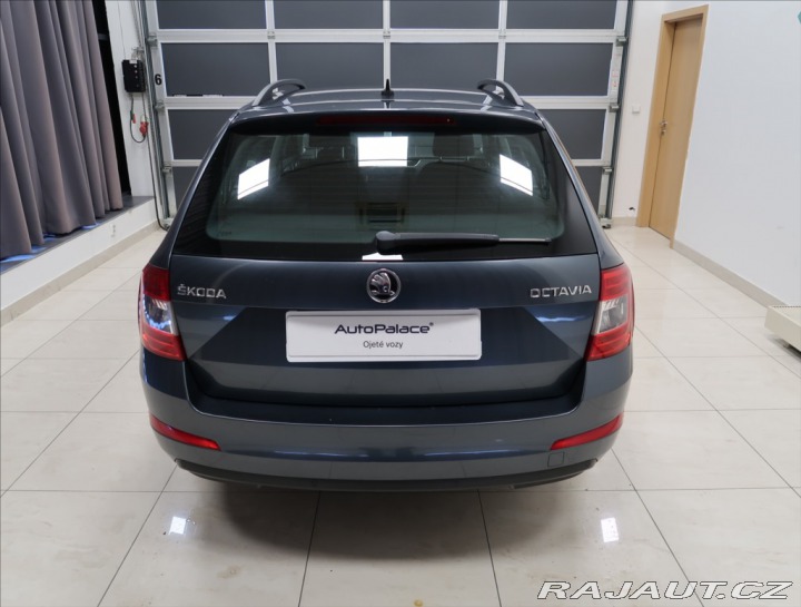 Škoda Octavia 2,0 TDI NAVI VÝHŘEV 1. MA 2016