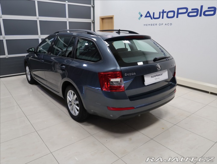 Škoda Octavia 2,0 TDI NAVI VÝHŘEV 1. MA 2016