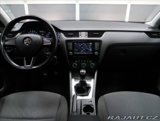 Škoda Octavia 2,0 TDI NAVI VÝHŘEV 1. MA 2016