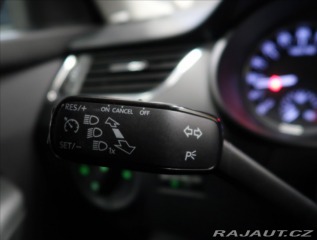 Škoda Octavia 2,0 TDI NAVI VÝHŘEV 1. MA 2016