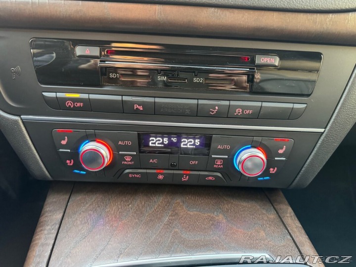 Audi S7 4,0   V8T, nez.topení,mas 2014