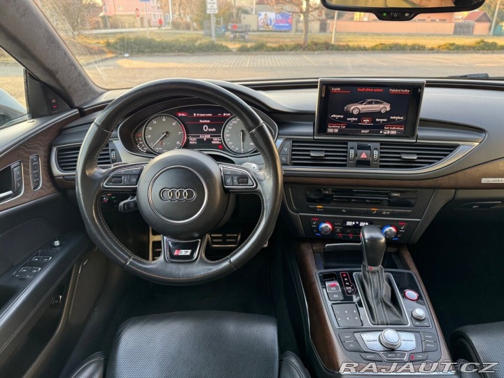 Audi S7 4,0   V8T, nez.topení,mas 2014