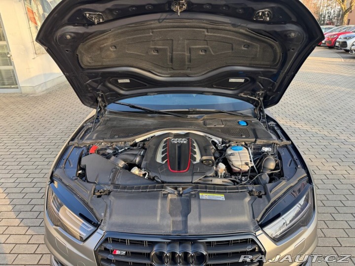 Audi S7 4,0   V8T, nez.topení,mas 2014