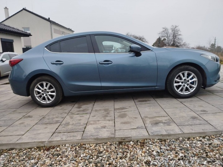Mazda 3 2,0 2014