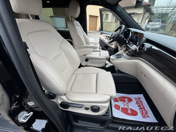 Mercedes-Benz V 3,0   V300d 2023