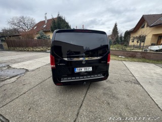 Mercedes-Benz V 3,0   V300d 2023