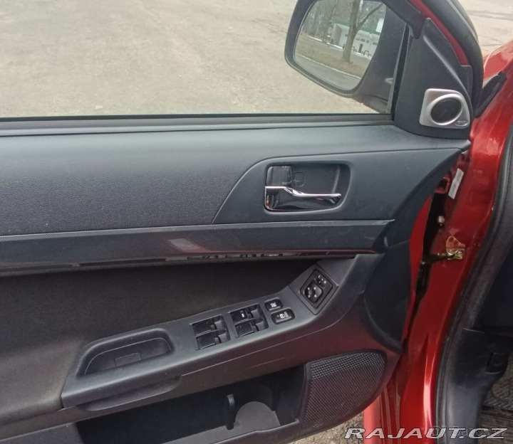 Mitsubishi Lancer 1,8   MIVEC 2009