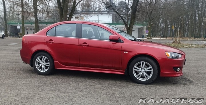 Mitsubishi Lancer 1,8   MIVEC 2009