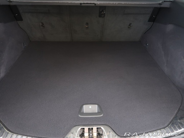 Volvo V60 2.0D4,110kW,Manuál 2016