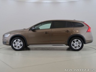 Volvo V60 2.0D4,110kW,Manuál 2016