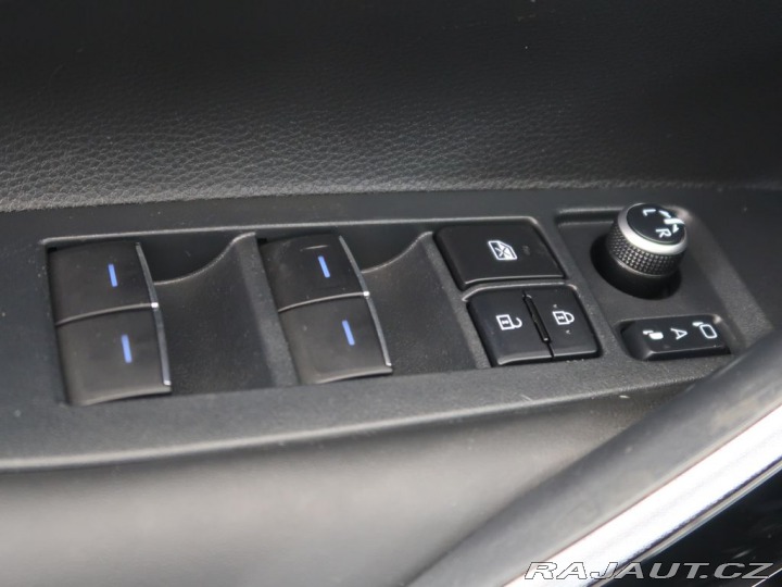 Toyota Corolla 1.8,Hybrid,CZ,ComfortStyl 2021