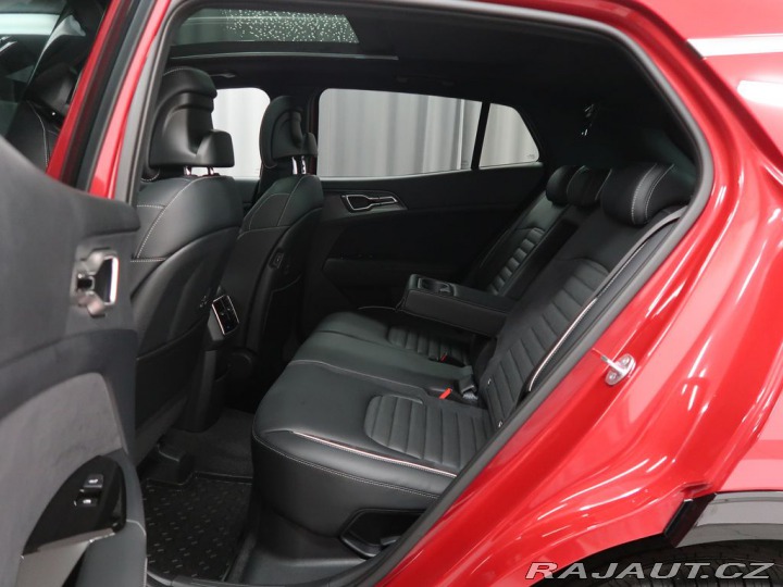 Kia Sportage GT-line 4x4 - K odběru IH 2025