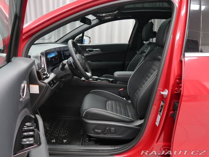 Kia Sportage GT-line 4x4 - K odběru IH 2025