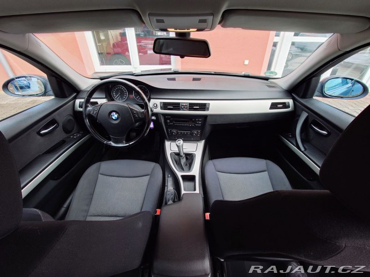 BMW 3 320i E90 110 kW 2005