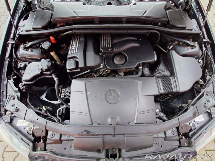 BMW 3 320i E90 110 kW 2005