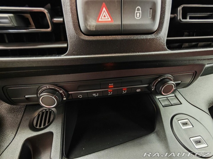 Toyota ProAce City 1.5L Diesel 6 MT - Panel 2024