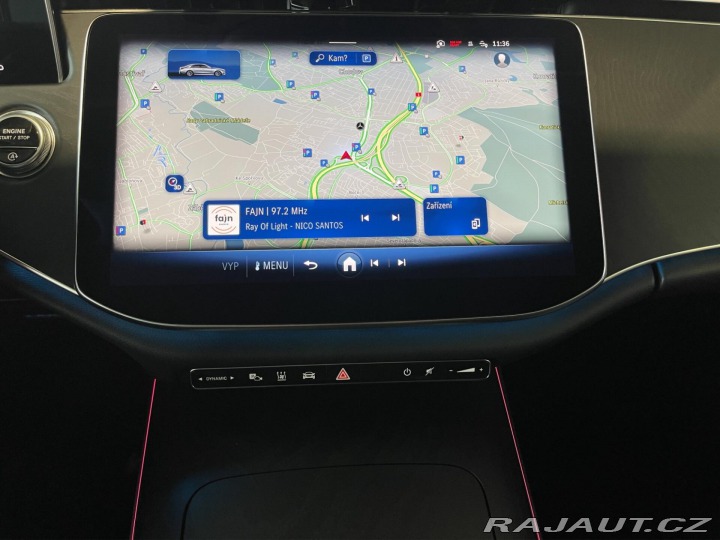 Mercedes-Benz E  2024