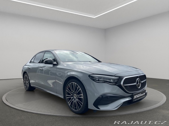 Mercedes-Benz E  2024