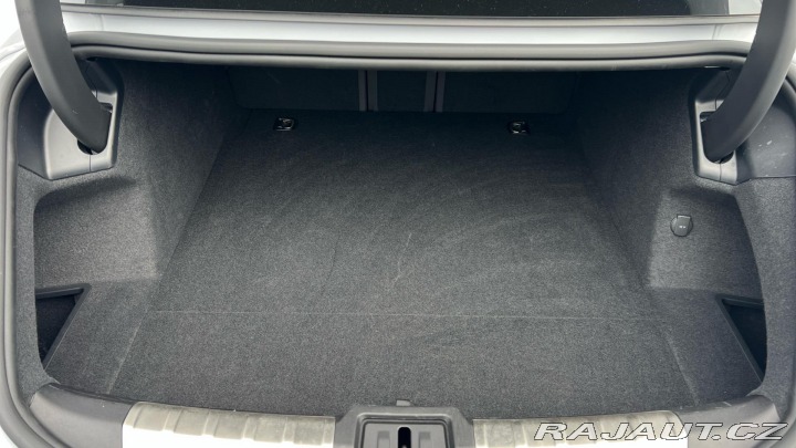 Porsche Taycan 4S 2024