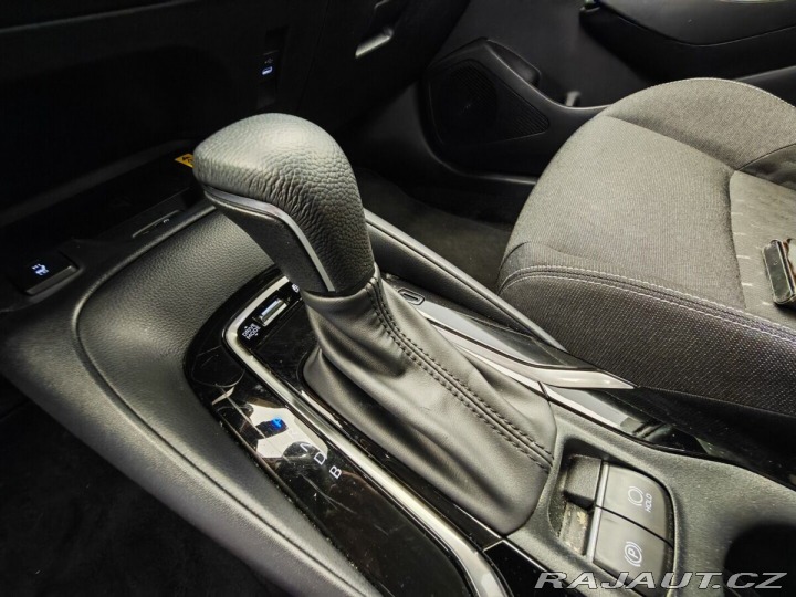 Toyota Corolla 1.8 Hybrid e-CVT Comfort 2025
