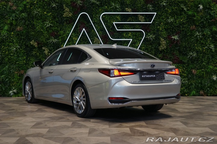 Lexus Ostatní modely ES 300h LUXURY*M&L*PANO*360*H 2020