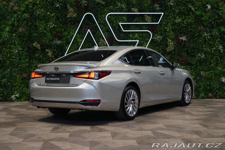 Lexus Ostatní modely ES 300h LUXURY*M&L*PANO*360*H 2020