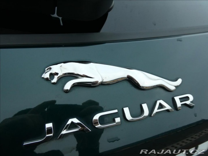 Jaguar F-Pace 2,0 P250 SE AWD,1.maj,ČR, 2022