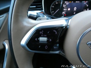 Jaguar F-Pace 2,0 P250 SE AWD,1.maj,ČR, 2022