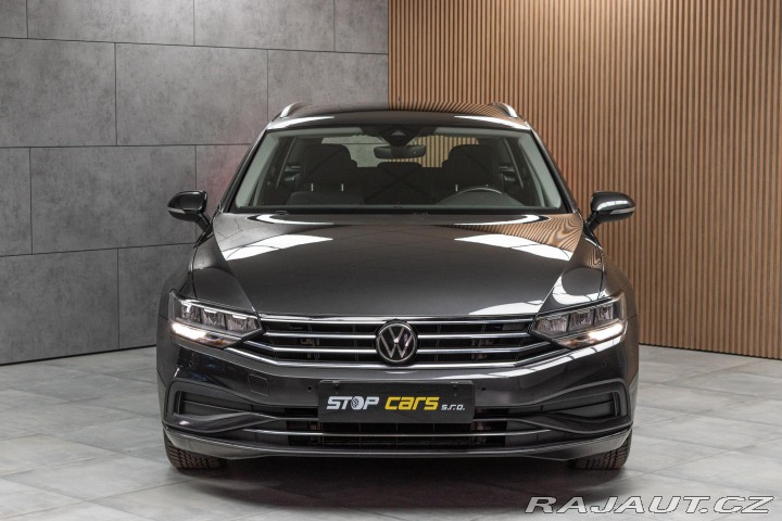 Volkswagen Passat 1.5 TSI BUSINESS*ACC*DPH* 2023