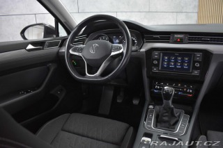 Volkswagen Passat 1.5 TSI BUSINESS*ACC*DPH* 2023