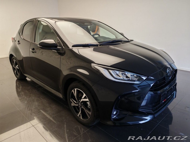 Toyota Yaris 1,5 Hybrid e-CVT 2025