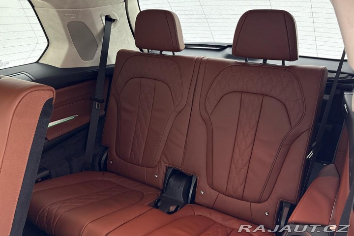 Alpina Ostatní modely XB7 2025