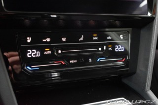 Volkswagen Arteon TSI 206kW 4x4*TAŽNÉ*NAPPA 2022