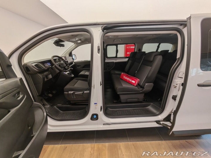 Toyota ProAce Verso 2,0D L2 6MT Combi 8S 2024