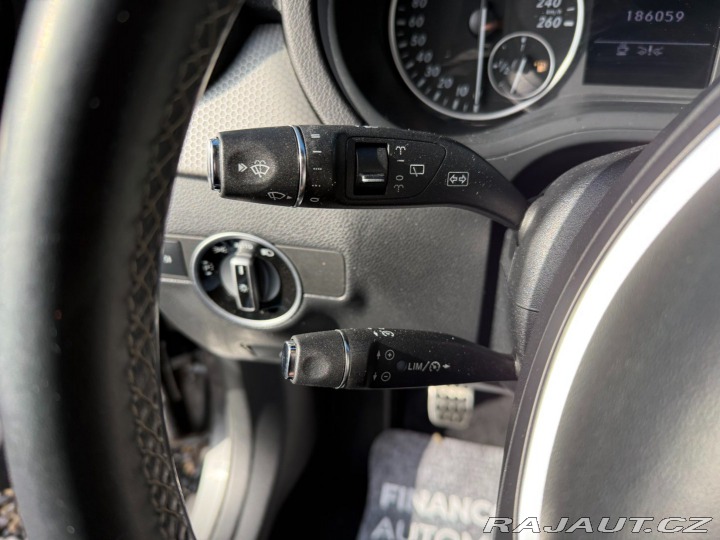 Mercedes-Benz B B180i 90kW *Edition 1*Ser 2013