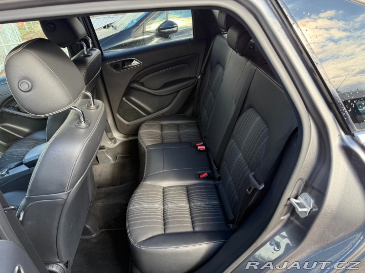 Mercedes-Benz B B180i 90kW *Edition 1*Ser 2013