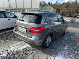 Mercedes-Benz B B180i 90kW *Edition 1*Ser 2013