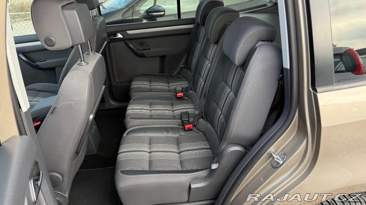 Volkswagen Touran 1.4TSI 103kW REZERVOVANO 2012