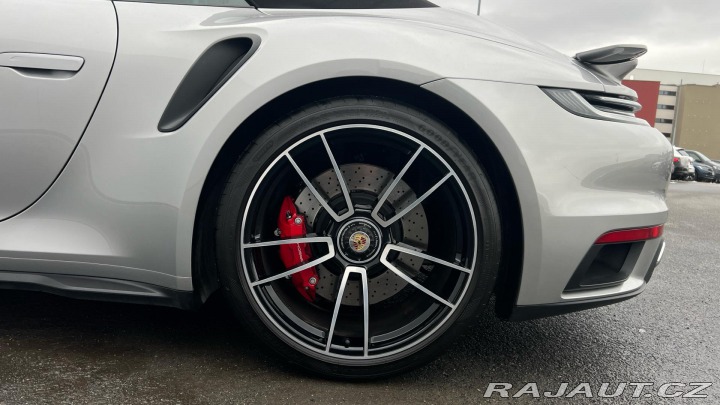 Porsche 911 Turbo 2021