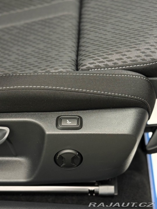 Škoda Octavia Combi  2,0 TDI SCR CLEVER 2022