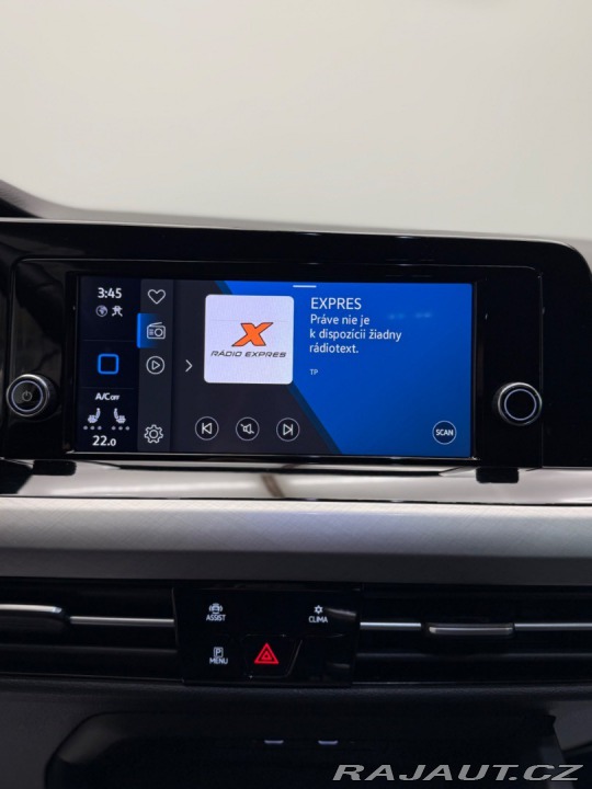 Volkswagen Golf 1.5 TSI ACT Life 1.majit 2022