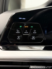 Volkswagen Golf 1.5 TSI ACT Life 1.majit 2022