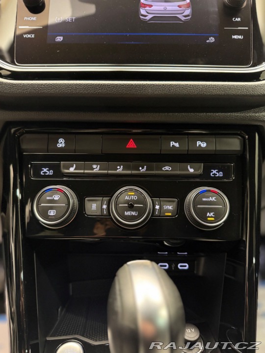 Volkswagen T-Roc 1.5 TSI DSG SPORT | 1. M 2021