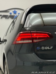 Volkswagen Golf e- 100kW /136 PS _SOH 94 2017