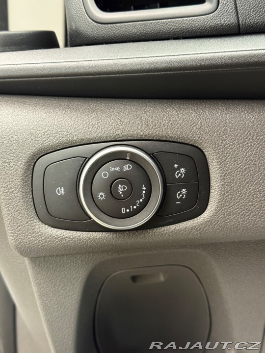 Ford Transit Custom 2.0 TDCi EcoBlue 9.miest 2021