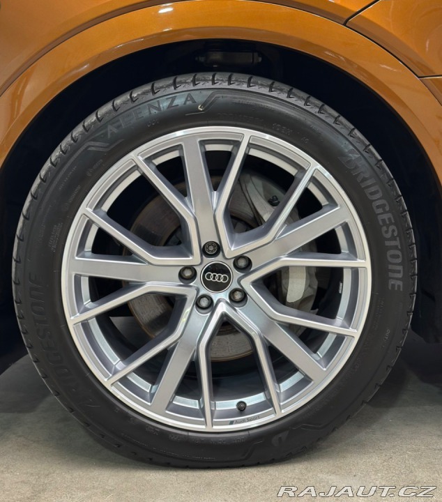 Audi e-tron 55 quattro S line 2023