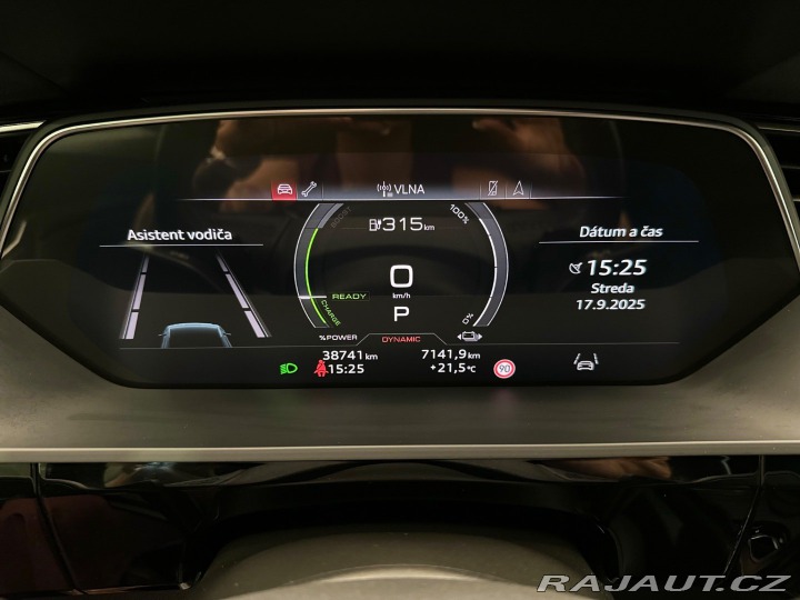 Audi e-tron 55 quattro S line 2023