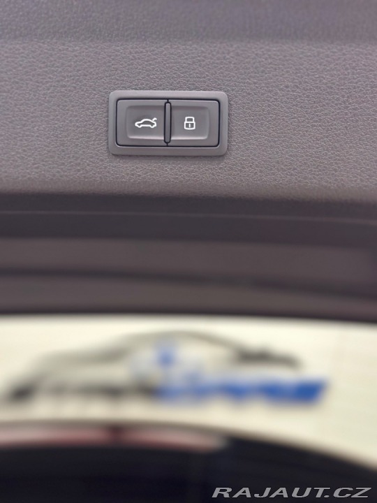 Audi e-tron 55 quattro S line 2023