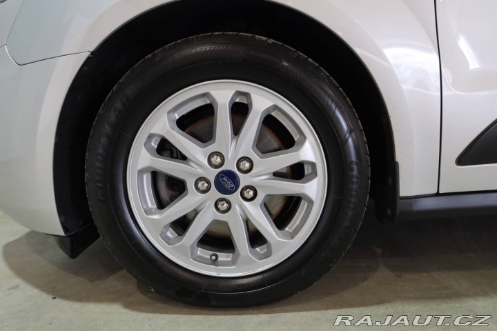 Ford Tourneo Connect Trend 1,5 TDCi 88kW odpo 2020
